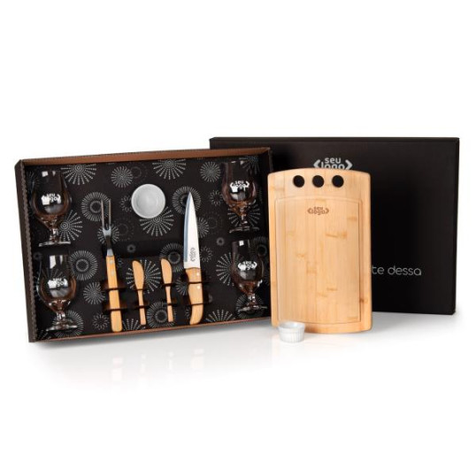 Kit Churrasco e Petisco com Tábua 4 Taças Personalizado