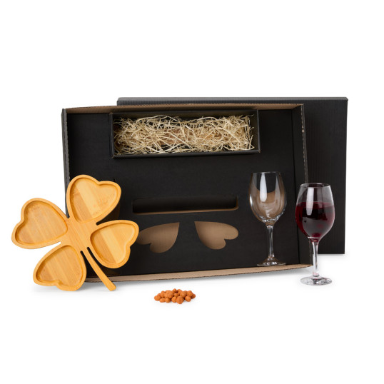 Kit Petisco e Vinho Personalizado