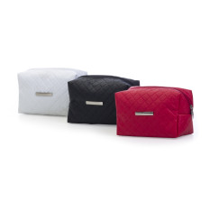necessaire puff matelassê Personalizada