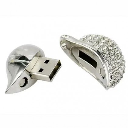 Pen Drive Coração Metal Strass 32GB Personalizado