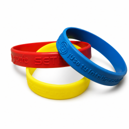 Pulseira Emborrachada Alto Relevo Personalizada
